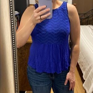 AE EUC Sequin and Embroidery Sexy tank
